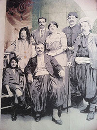 1914 Famille Zaoui toile p